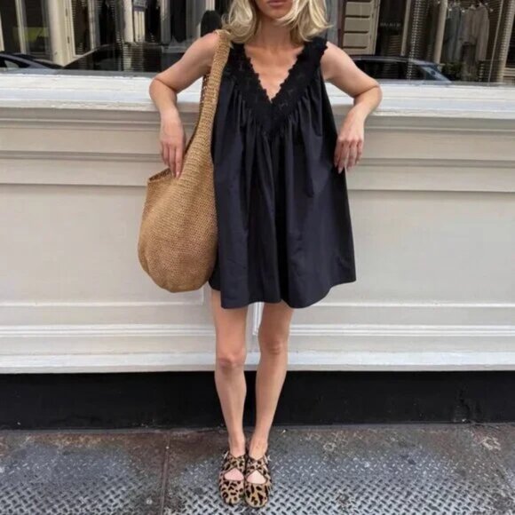 BEST Helsa Mini Dress With Lace in Tech Poplin Small Black Noir French Casual - Picture 1 of 9